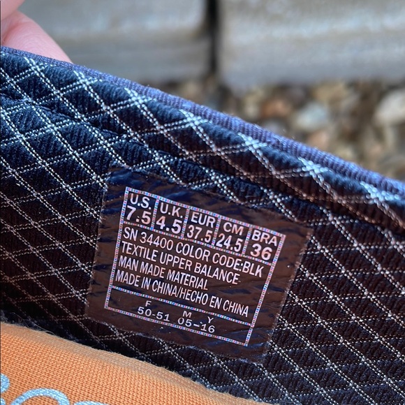 BOBS for Dogs from Skechers Womens Slipons with Colorful Boston Terrier sz 7 1/2 - Picture 2 of 8